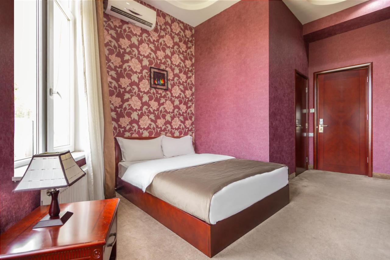 Margo Palace Hotel Tbilisi Buitenkant foto